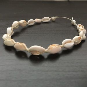 Puka shell necklace🌊